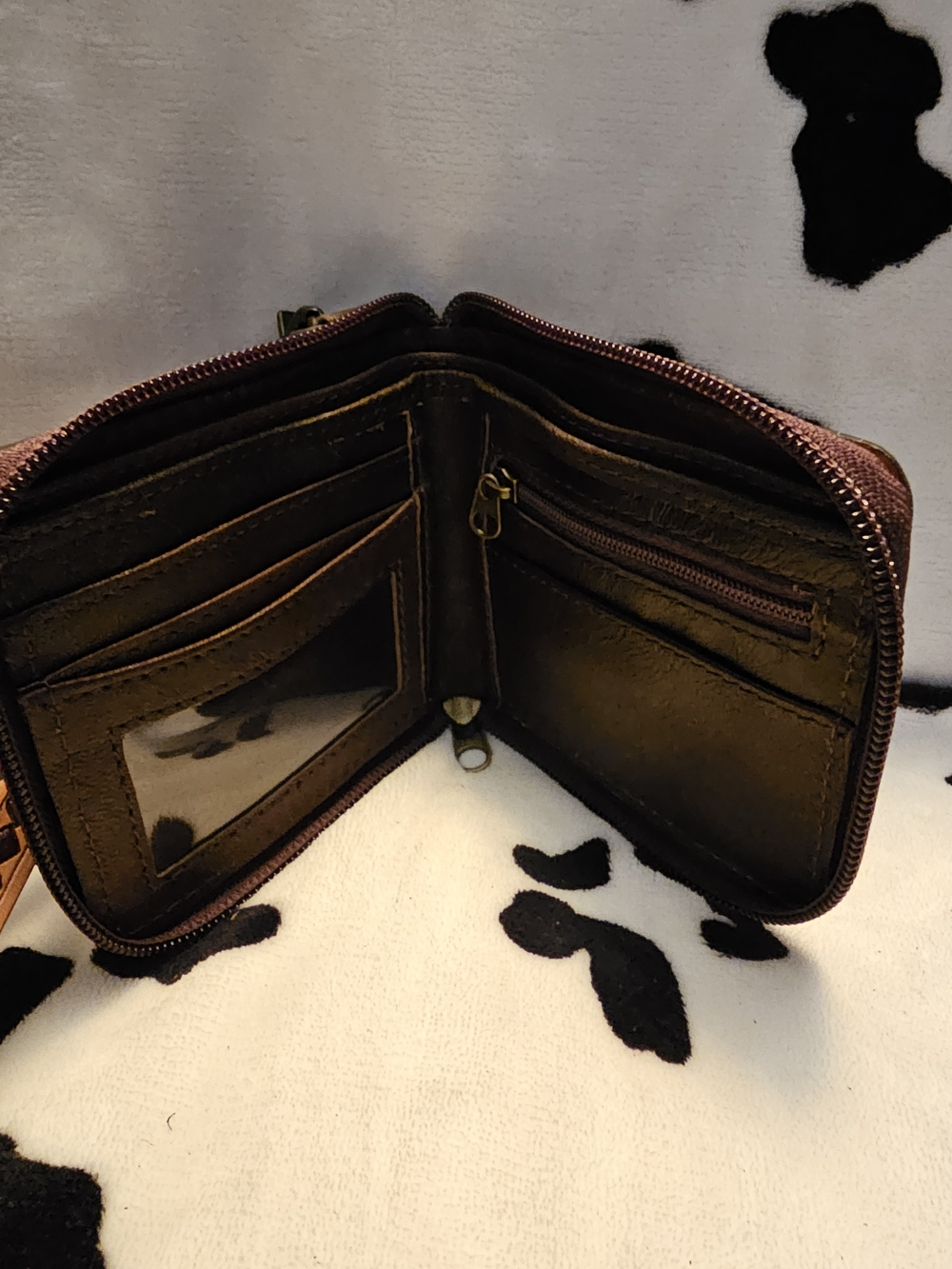 Handcrafted Woven Leather Zip Wallet - Tan & Dark Brown - Picture 3 of 5